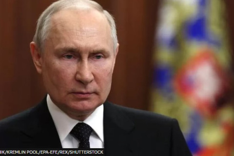 Ирэх жил болох ерөнхийлөгчийн сонгуульд Владимир Путин ялах уу?