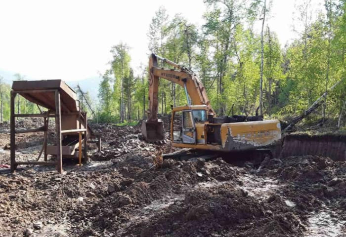 Сэлэнгэ аймагт хууль бусаар ашигт малтмал олборлож байсан этгээдүүдийг илрүүллээ