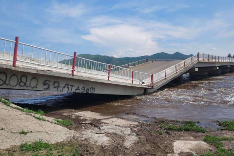 Эвдэрсэн гүүрнүүдийг сэргээхэд Засгийн газрын нөөц сангаас хөрөнгө гаргана