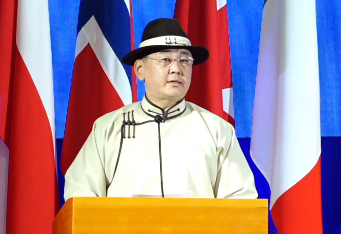ВИДЕО: Ерөнхийлөгч У.Хүрэлсүх Олон Улсын Монголч Эрдэмтний XII Их Хурлыг нээж үг хэллээ
