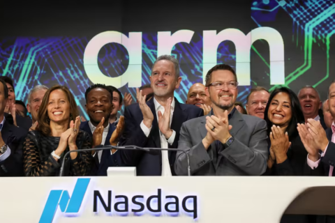 Их Британийн Arm компанийн хувьцаа IPO хийсэн өдөртөө 25 хувиар өсчээ