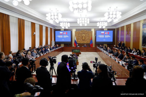 Монгол Улс, ОХУ-ын парламентын хамтарсан Комиссын анхдугаар хуралдаан боллоо