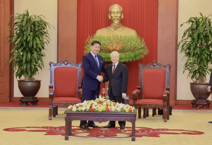 Ерөнхийлөгч У.Хүрэлсүх  Вьетнамын Коммунист Намын Ерөнхий нарийн бичгийн даргатай уулзлаа