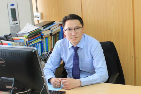 Д.Бат-Эрдэнэ: Сонгуулийн үеэр Фэйсбүүкээс албан ёсны төлөөлөгч Монгол Улсад ажиллана