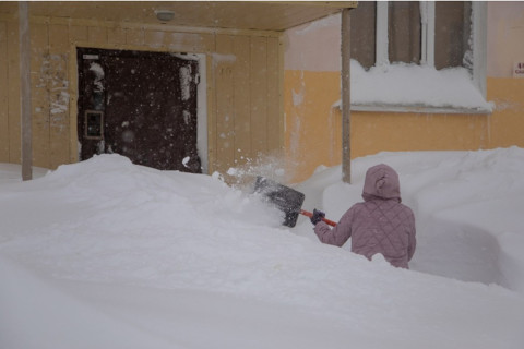 ОХУ-ын Сахалин мужид их хэмжээний цас оржээ