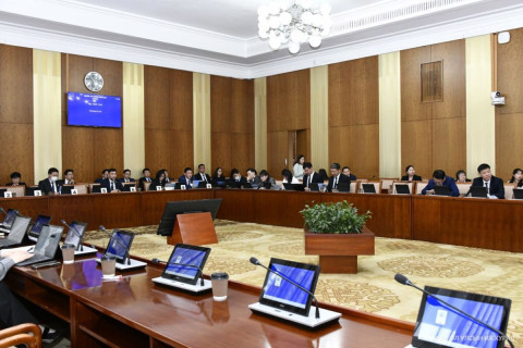 ЭЗБХ: Монгол Улсын 2024 оны нэгдсэн төсвийн гүйцэтгэл болон төсвийн тодотголын төслийн хоёр дахь хэлэлцүүлгийг хийлээ.