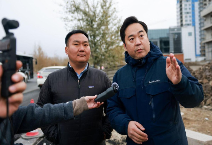 Нисэхийн тойргоос тэмээтэй хөшөө хүртэл авто замын нэгдүгээр эгнээг чөлөөлж нийтийн тээврийн автобус явуулна