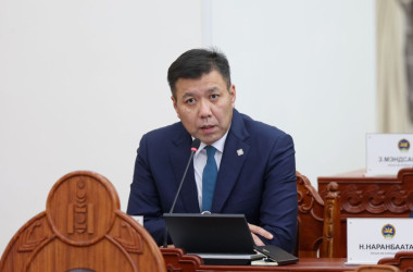 Хуульзүй дотоод хэргийн сайдаар Баттөмөрийн Энхбаярыг томиллоо