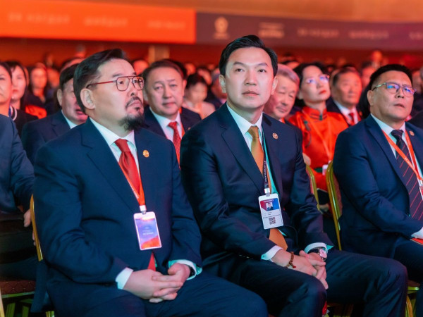 МАН-ын гишүүд шинэ даргаараа ямар хүнийг сонгох вэ?