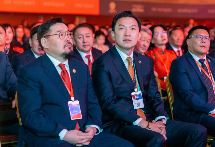 МАН-ын гишүүд шинэ даргаараа ямар хүнийг сонгох вэ?