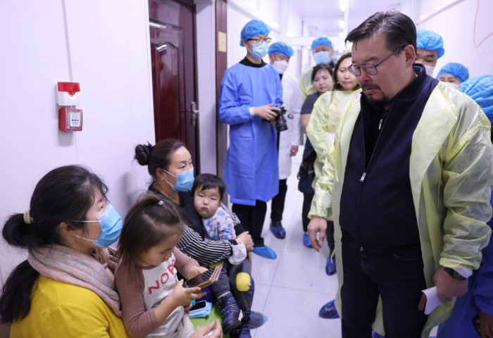 Монгол Улсын Ерөнхий сайд Баянзүрх дүүрэгт ажиллалаа