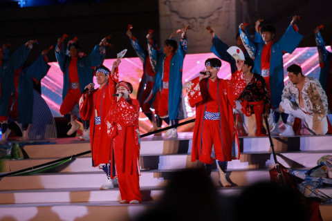 ФОТО: “Сүүн зам” бүжгийн наадамд 500 гаруй бүжигчин оролцжээ