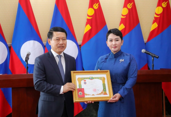 Монгол Улсын Засгийн газрыг Найрамдал медалиар шагнав