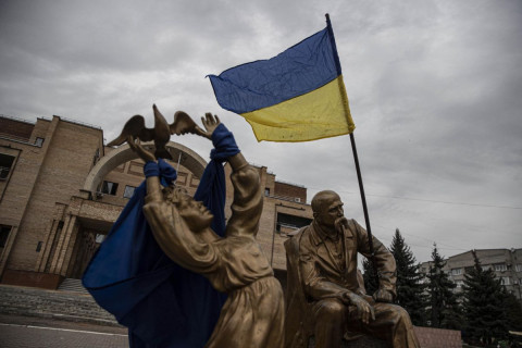 Украины амжилт, Оросын бүтэлгүйтлийн долоо хоног болж өнгөрлөө