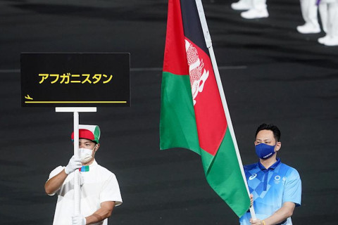 ПАРАЛИМП: Афганистаны тугийг Токиогийн олимпийн стадионд мандууллаа