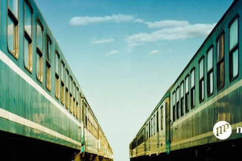 “Дархан-Улаанбаатар-Дархан чиглэлийн зорчигчийн галт тэрэгний аялалыг зогсооно“