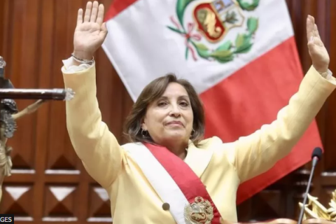 Перу улс анх удаа эмэгтэй ерөнхийлөгчтэй боллоо