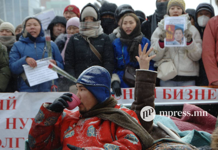 ФОТО СУРВАЛЖИЛГА: Иргэдийн жагсаалын 8 дахь өдөр...