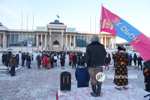 ФОТО: Жагсаалын 18 дахь өдөр...