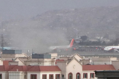 ВИДЕО: Кабулын онгоцны буудлын дэлбэрэлтэд 85 хүн амиа алдлаа