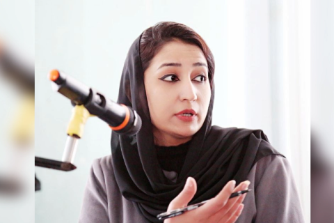 Афганистаны парламентын гишүүн асныг гэрт нь буудан хөнөөжээ