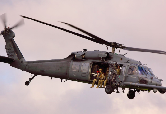 АНУ-д цэргийн сургуулилтын үеэр хоёр Black Hawk нисдэг тэрэг осолджээ