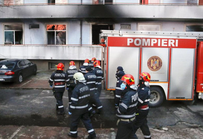 Румын эмнэлгийн Ковидын тасагт гал гарч долоон хүн амиа алджээ