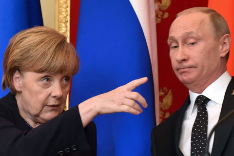 Меркель Путинтэй утсаар ярьсан тухайгаа