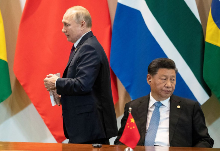 Владимир Путин Хятадын “Нэг бүс ба нэг зам“-ыг сүйрүүллээ