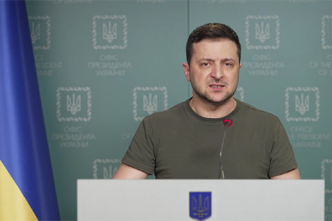 Зеленский Донбассын ард түмэнд эрхийнхээ төлөө тэмцэхийг уриалав