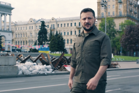 ВИДЕО: Володимир Зеленський Ялалтын баярын мэндчилгээ дэвшүүлжээ