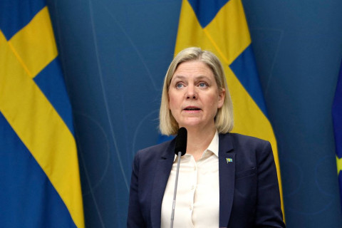 Швед НАТО-д гишүүнээр элсэх шийдвэр гаргалаа