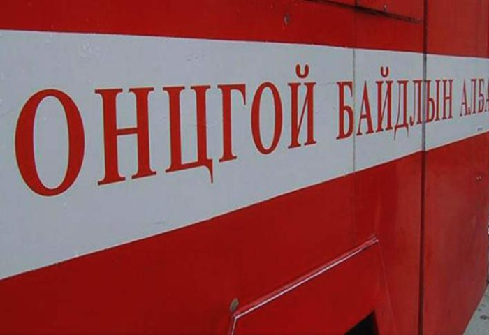 Согтуурсан үедээ 5 давхрын цонхоор унаж амиа алджээ