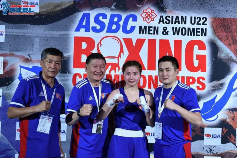 Монголын дөрвөн эмэгтэй боксчин өнөөдөр алтан медалийн төлөө тулалдана