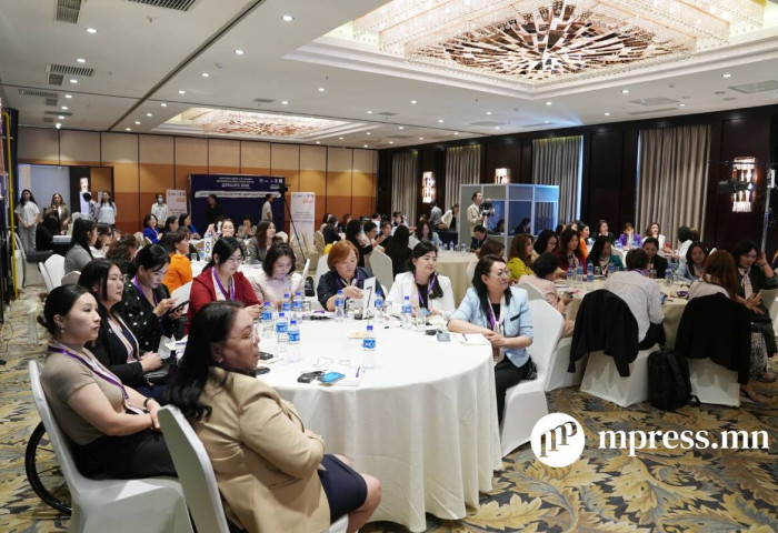 Эмэгтэйчүүдийн улс төрийн манлайллын олон улсын форум: Эмэгтэйчүүдийн ЦАГ ИРСЭН