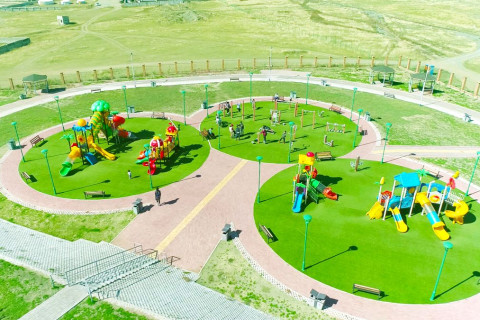 Хүүхдийн парк, Төв цэнгэлдэх хүрээлэнг зүлэгжүүлэх, тохижуулах ажлуудыг эрчимжүүлнэ