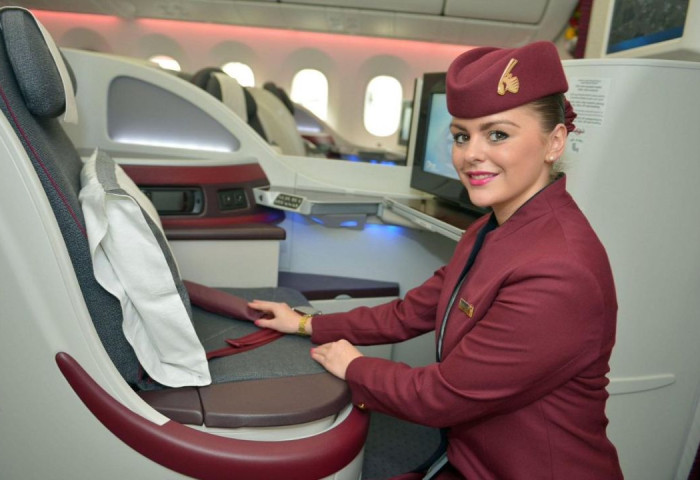 “Qatar Airways” агаарын тээвэрлэгч компани Монголоос 50 онгоцны үйлчлэгч авна  ​