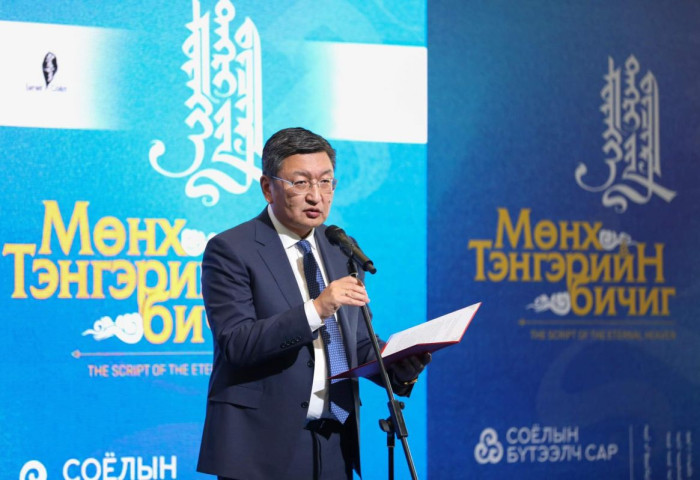 “Мөнх тэнгэрийн бичиг-2022” монгол уран бичлэгийн шилдгүүд тодров