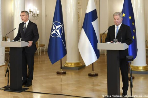 Финландын удирдагчид НАТО-ын гишүүн болно гэдгээ зарлалаа