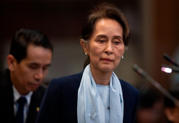Мьянмарын шүүх Аун Сан Су Чи-д нийт 23 жилийн хорих ял оноолоо