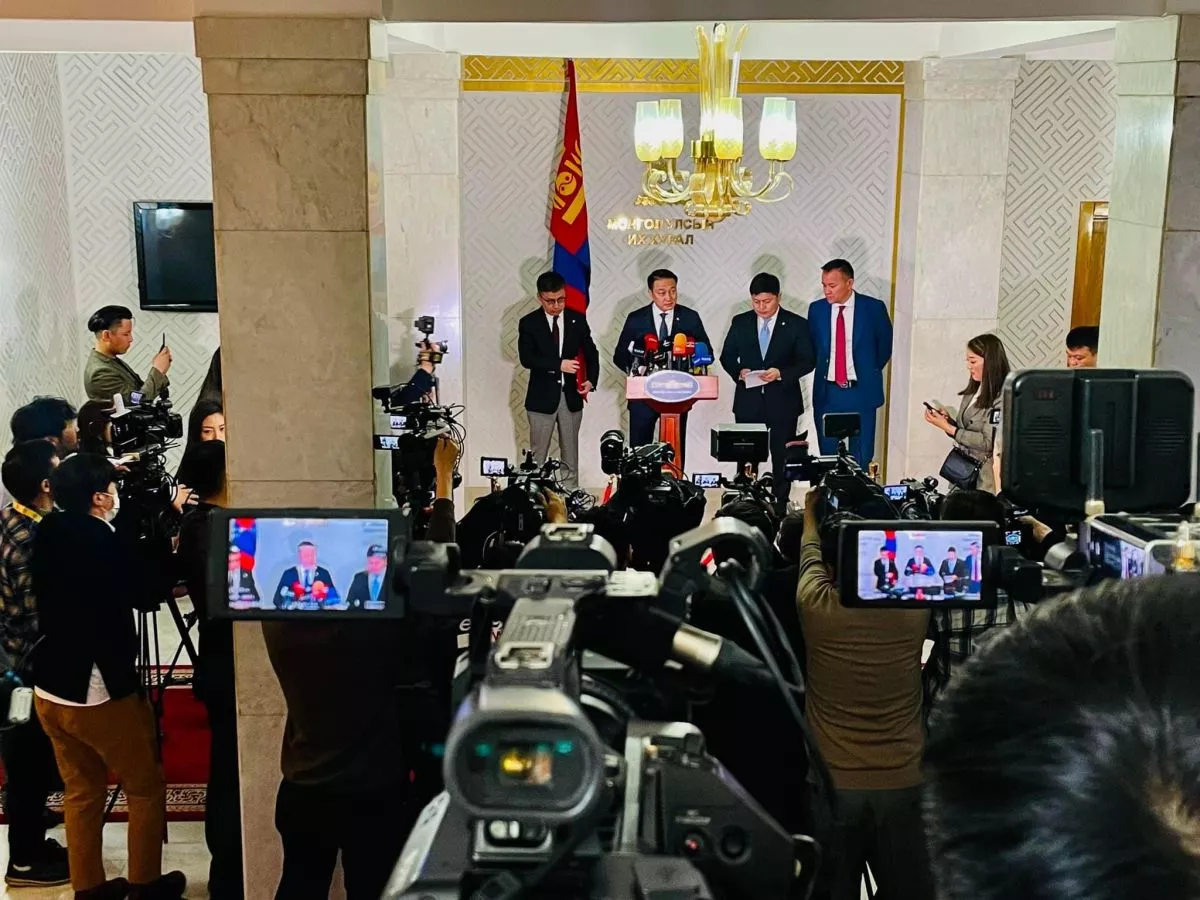 ҮХНӨ: УИХ-ын гишүүдийг 152 болгож, сонгуулийн системийг өөрчлөх төслийг өргөн барилаа