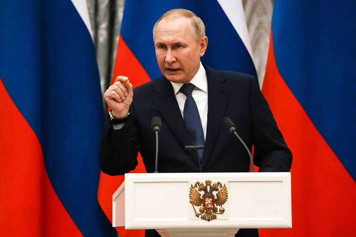 В.Путин: НАТО Киевт цэргийн зэвсэг нийлүүлсээр байвал дайнд татагдан орно