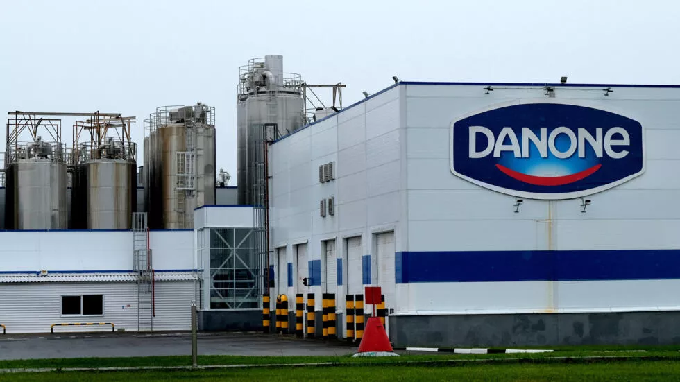 ОХУ Danone болон Carlsberg үйлдвэрүүдийг улсын мэдэлд авлаа