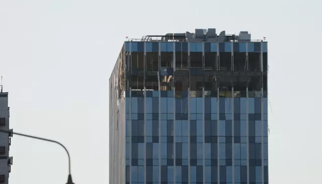 Москва дахь хоёр барилгад нисгэгчгүй онгоцоор цохилт өгчээ