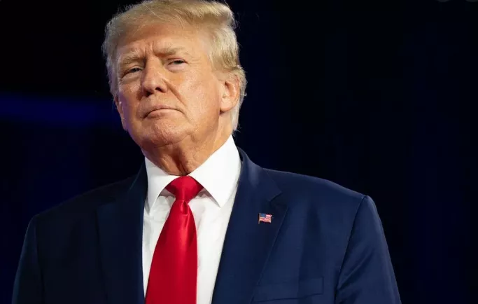 Холбооны мөрдөх товчооноос Трампын гэрт нэгжлэг хийжээ