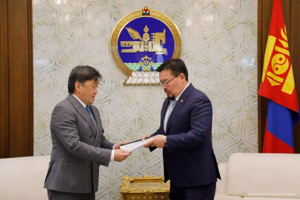 Мөнгөний бодлогын талаар 2024 онд баримтлах үндсэн чиглэлийн төслийг өргөн мэдүүллээ