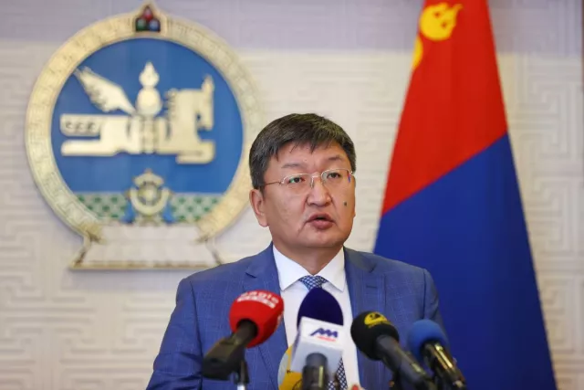 Ерөнхийлөгчийн хуурамч видеог хийсэн газар, хүмүүсийг шалгаж эхэлжээ