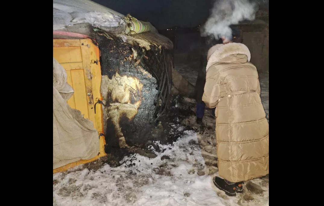 Дамжуулагчтай угаар мэдрэгчээс ирсэн дохионы дагуу хүний амь аварчээ