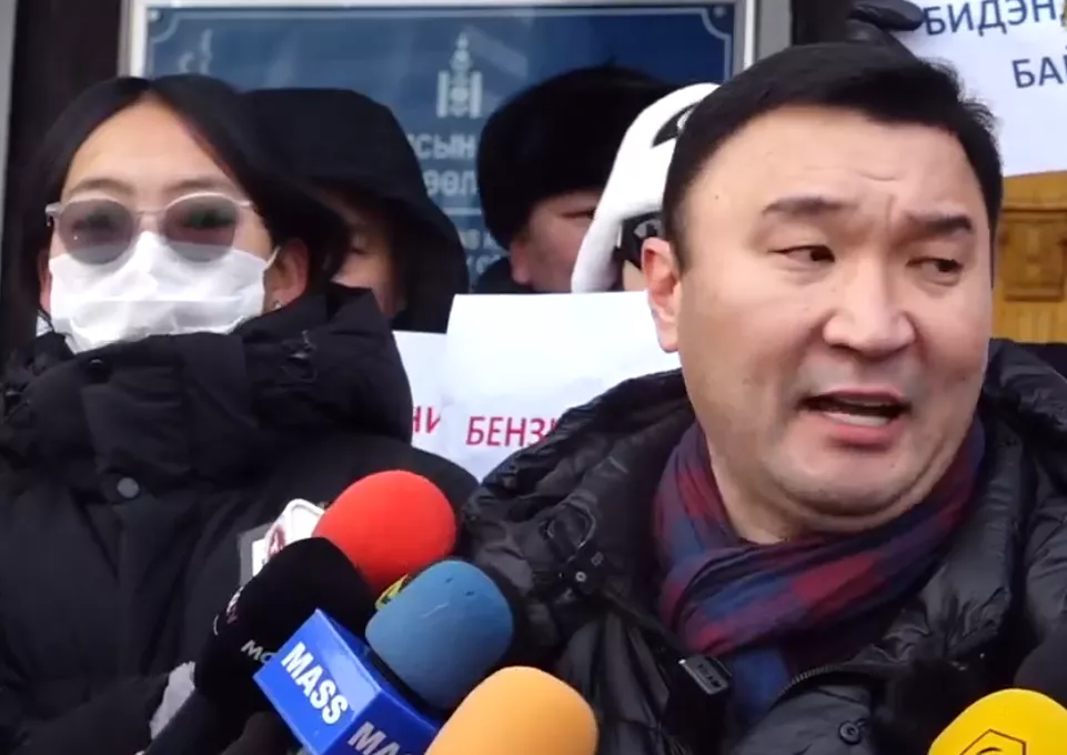 Т.Батцогт: Дарга нарын автомашин хэвийн яваад, иргэдийн автомашин хязгаарлагдаж байна