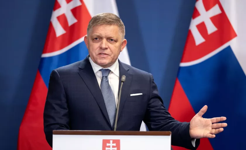 Словакийн Ерөнхийлөгч Украиныг газар нутгаа өгөөд ч болов дайныг дуусгах ёстой гэв